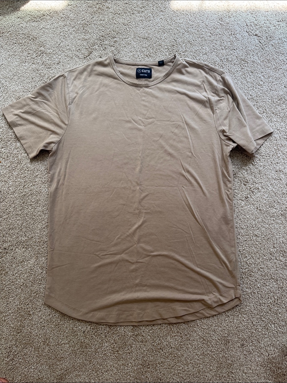 Cuts Curve Hem Tan Tshirt Size L